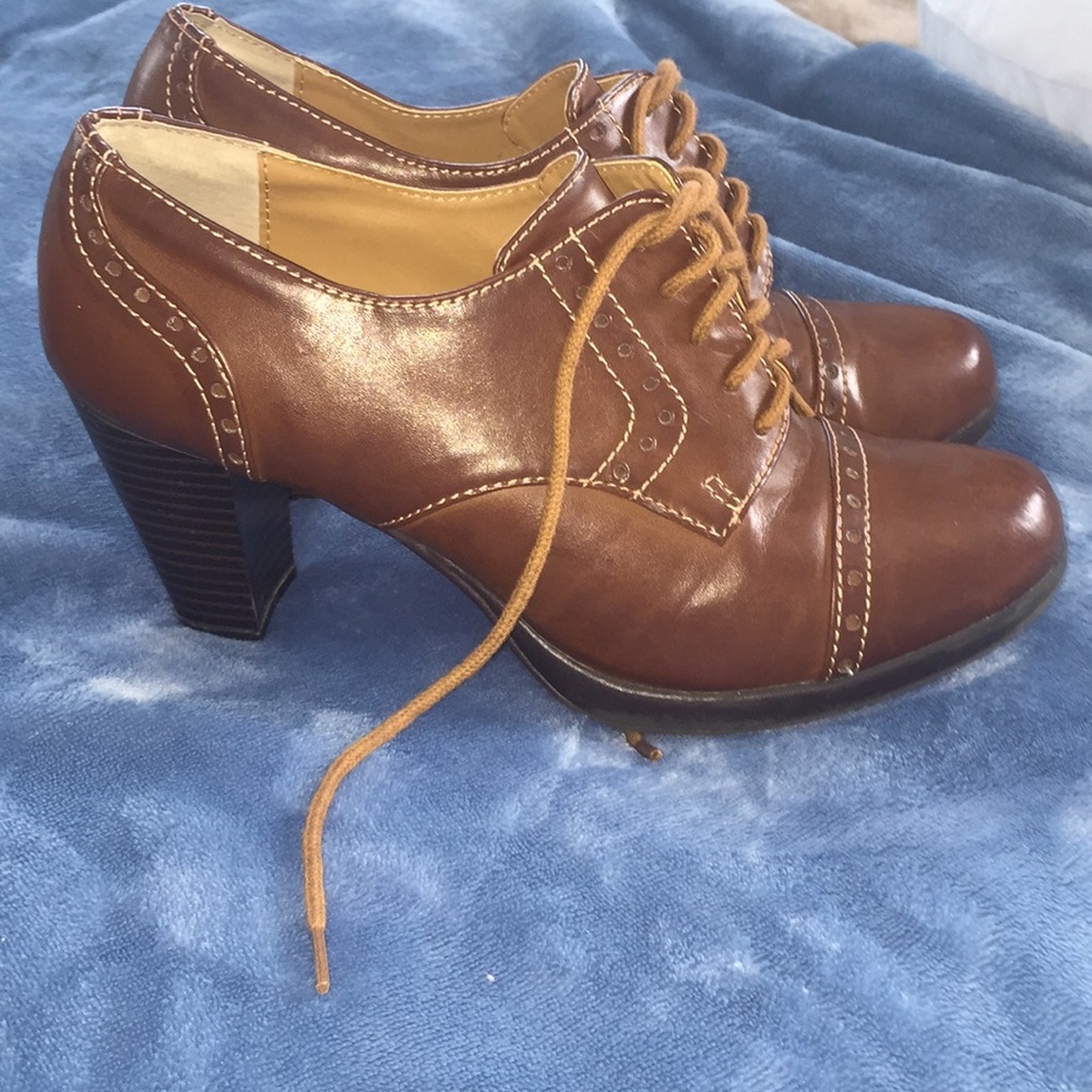 ❤️1940s style Heels 👠
